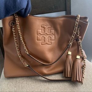 tory burch tote